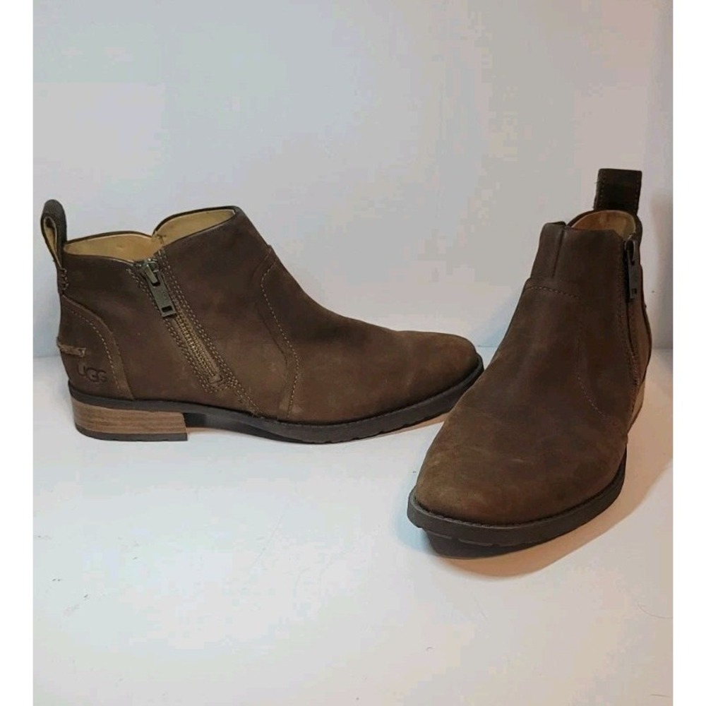 UGG Women's Size 7 Aureo II Waterproof Brown Suede Ankle Booties